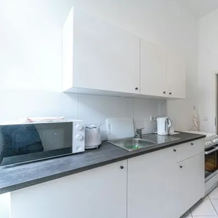Rent this 1 bed room on Immanuelkirchstraße 17 in 10405 Berlin, Germany