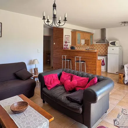 Image 8 - 05260 Saint-Michel-de-Chaillol, France - Apartment for rent