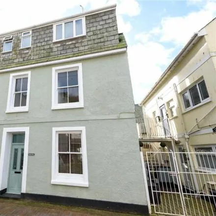 Buy this 5 bed house on Higher Chapel Street in East Looe, PL13 1AR