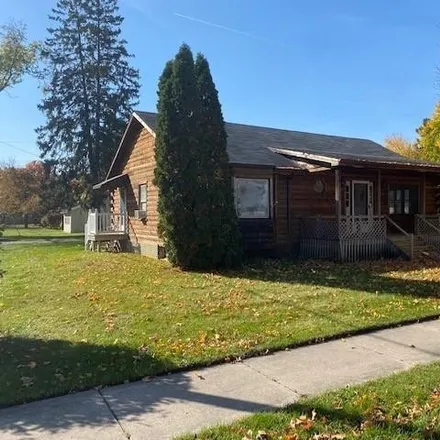 Buy this 1 bed house on 1310 West Avenue in Goshen, IN 46526