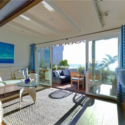 Image 2 - 1953 Pacific Coast Highway, Laguna Beach, CA 92651, USA - House for rent