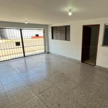Rent this 3 bed house on Agência Regex in Praça Tiradentes, Centro