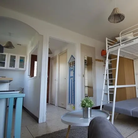 Rent this 4 bed house on Saint-Raphaël in Var, France