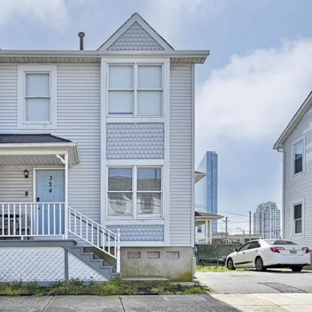 Image 1 - 328 Beach Avenue, Atlantic City, NJ 08401, USA - House for sale