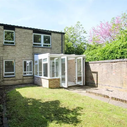 Rent this 3 bed house on 33 Arran Close in Cambridge, CB1 9JH
