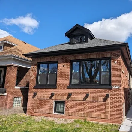 Buy this 4 bed house on 3518 West 66th Street in Chicago, IL 60629