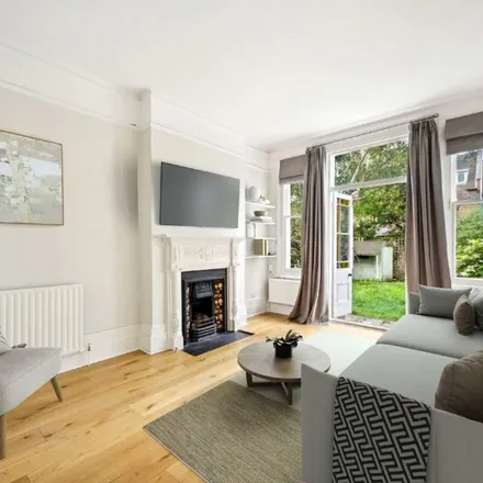 Rent this 5 bed apartment on St. Mary's Grove in Strand-on-the-Green, London