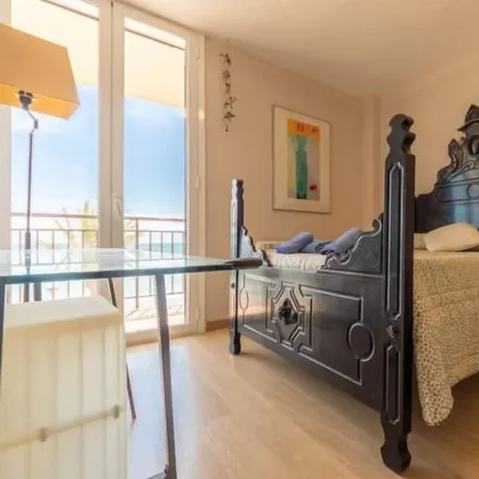 Rent this 3 bed apartment on Cunit in Avinguda de Vilanova i la Geltrú, 43881 Cunit