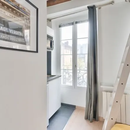 Image 9 - 1 Rue de l'Échiquier, 75010 Paris, France - Apartment for rent
