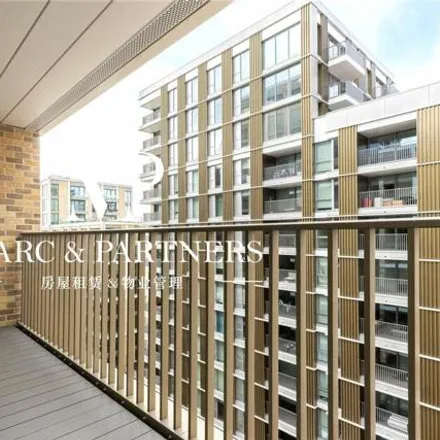 Image 1 - Salisbury House, 5 Prince of Wales Drive, Nine Elms, London, SW11 4FX, United Kingdom - Room for rent