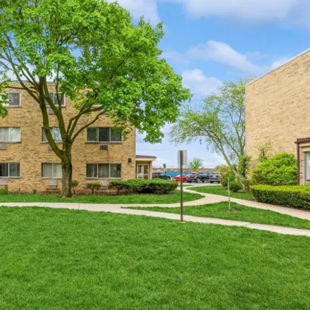 Buy this 2 bed condo on unnamed road in Mount Prospect, IL 60065