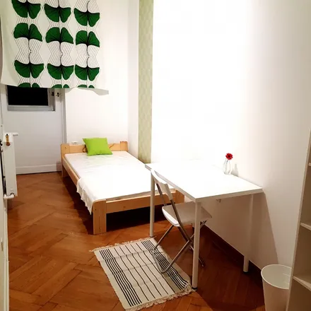 Image 1 - Wilcza 69, 00-679 Warsaw, Poland - Room for rent