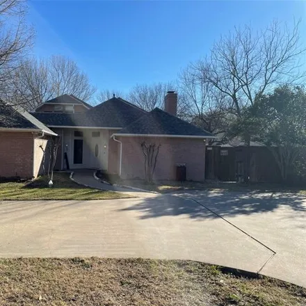 Rent this 3 bed house on 716 Chattey Road in DeSoto, TX 75115