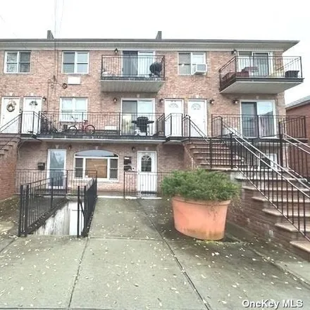 Buy this 6 bed house on 199-06 47th Ave in Flushing, New York