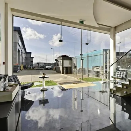 Rent this 2 bed apartment on Unit 7 West Gate in London, W5 1UP