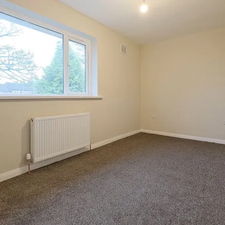 Image 4 - Shadsworth Road, Guide, BB1 1XH, United Kingdom - Apartment for rent