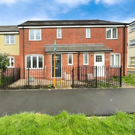 Buy this 3 bed townhouse on Filers Way in West Wick, BS24 7JP
