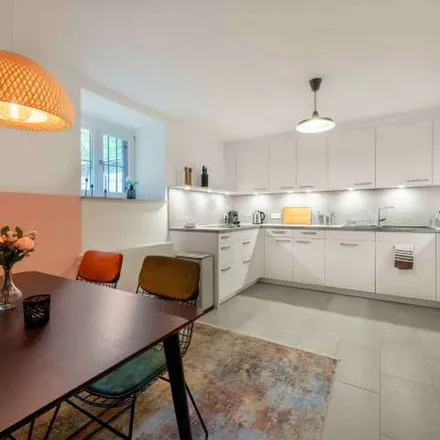 Rent this 4 bed apartment on Röderbergweg 16 in 60314 Frankfurt, Germany
