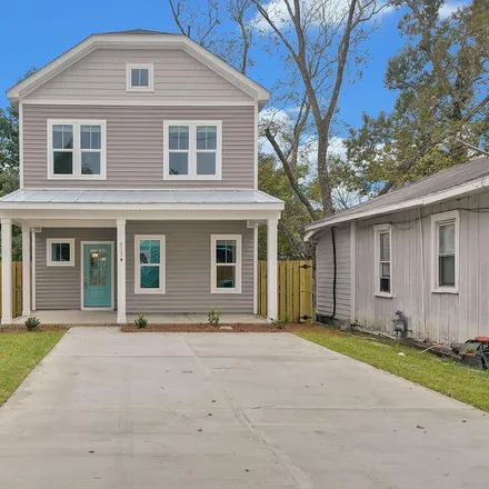 Buy this 5 bed house on 210 South 15th Street in Wilmington, NC 28401