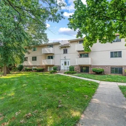 Image 2 - 12401 Hickory Tree Way, Germantown, MD 20874, USA - Condo for sale