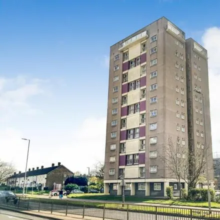 Buy this 2 bed apartment on Edmunds Tower in Wedhey, Harlow