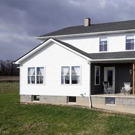 Buy this 6 bed house on 11233 Center Road in Garrettsville, Nelson Township