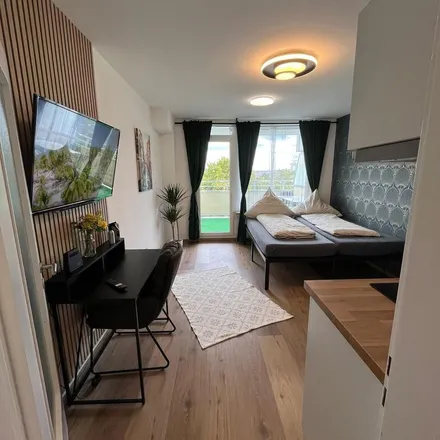 Rent this 1 bed apartment on Kundenparkplatz Aldi in Lenaustraße, 90431 Nuremberg