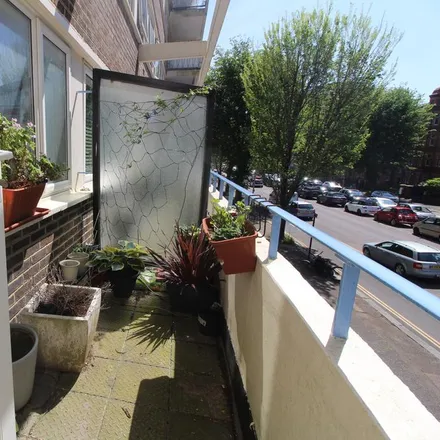 Image 4 - Bowen Court, 31-35 The Drive, Hove, BN3 3JF, United Kingdom - Apartment for rent