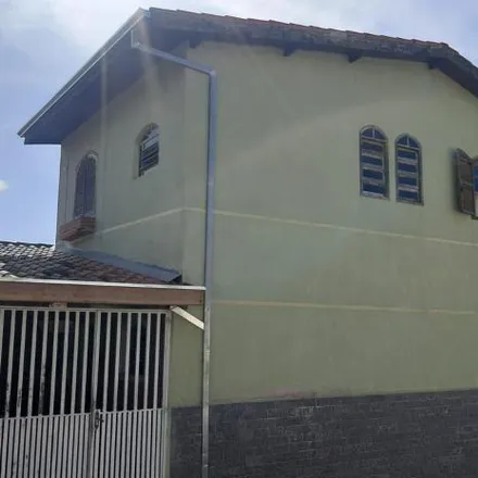 Buy this 3 bed house on Avenida Orlando Hardt in Vila Denise, Jacareí - SP