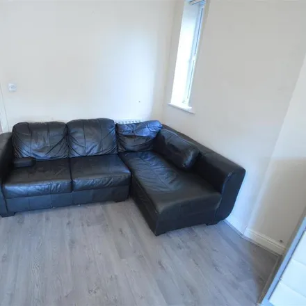 Image 3 - 7 Pickering Street, Manchester, M15 5LQ, United Kingdom - Townhouse for rent