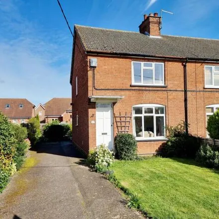 Buy this 3 bed house on Newbury Lane in Silsoe, MK45 4ET