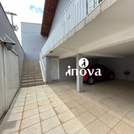 Buy this 3 bed house on Rua Campos Sales in Abadia, Uberaba - MG