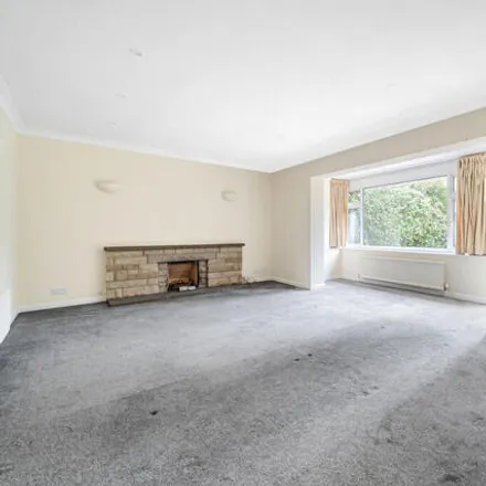 Image 3 - Packhorse Road, Gerrards Cross, SL9 8PJ, United Kingdom - House for sale