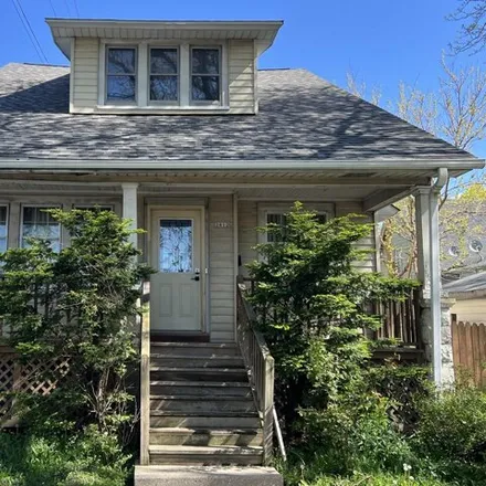 Buy this 3 bed house on 2812 West Rogers Street in Milwaukee, WI 53215