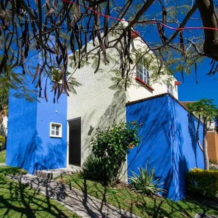 Rent this 2 bed house on unnamed road in Fracc. Seneros del Lago V, 45825 Chantepec (El Chante)