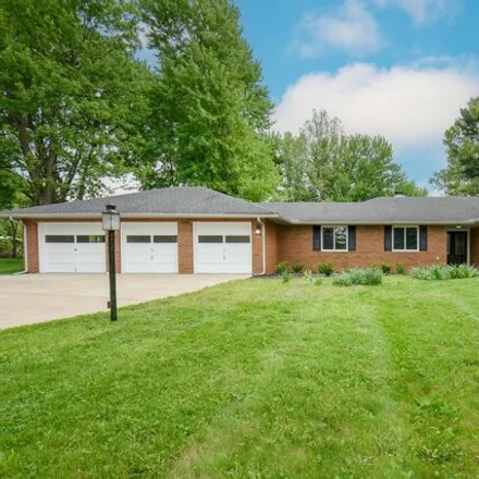 Buy this 3 bed house on 9475 Northchester Drive in Violet Township, OH 43147