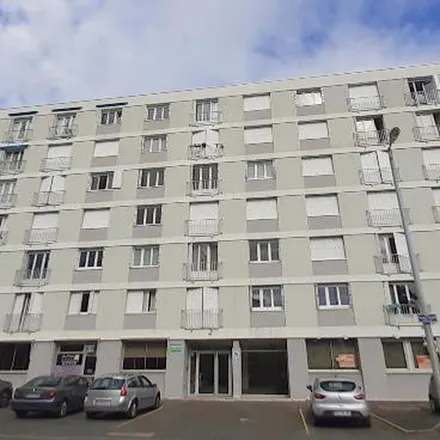 Image 4 - Quai D-E, Passage Platrière, 37000 Tours, France - Apartment for rent