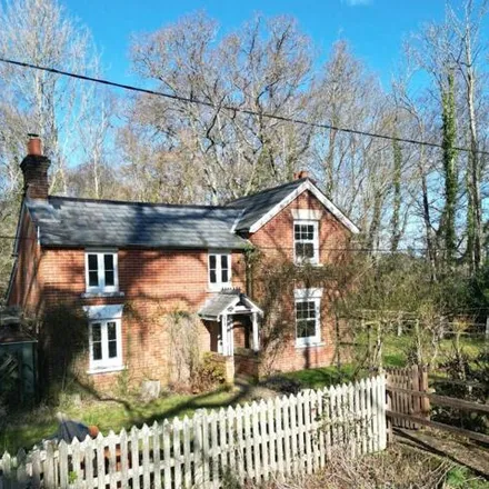 Image 7 - Rose Cottage, Lyburn Road, Landford, SP5 2DR, United Kingdom - House for sale