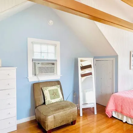 Rent this 1 bed townhouse on Nantucket