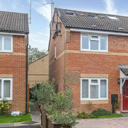 Buy this 4 bed duplex on The Brook School in Lidsey Close, Maidenbower