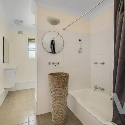 Image 3 - Stanton, 84 Tyrrell Street, The Hill NSW 2300, Australia - Apartment for rent