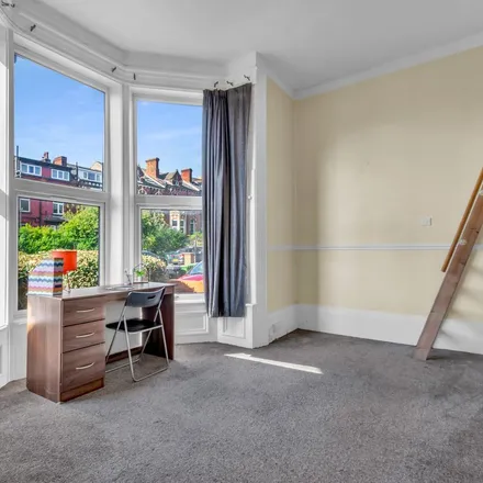 Image 5 - 13 Victoria Terrace, City of Edinburgh, EH1 2PW, United Kingdom - Apartment for rent