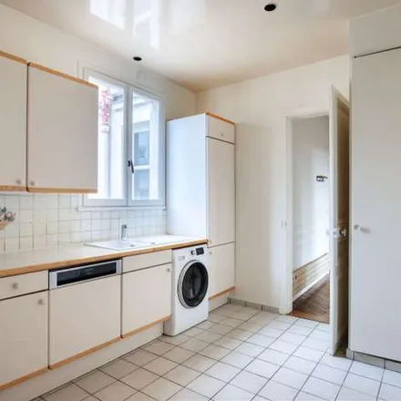 Image 2 - 15 Rue de Médicis, 75006 Paris, France - Apartment for rent