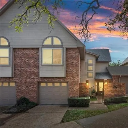 Buy this 2 bed condo on 185 Pleasant Grove Lane in Waco, TX 76712