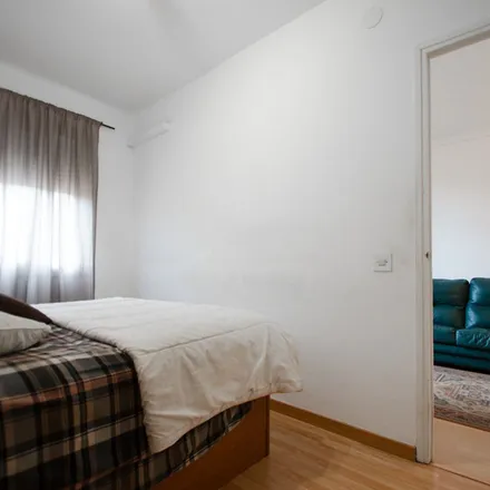 Image 2 - Carrer de Roger de Flor, 36, 08018 Barcelona, Spain - Apartment for rent