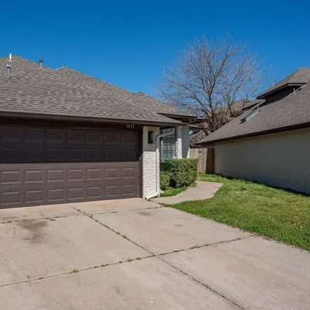 Buy this 4 bed house on 3899 Ives Way in Norman, OK 73072