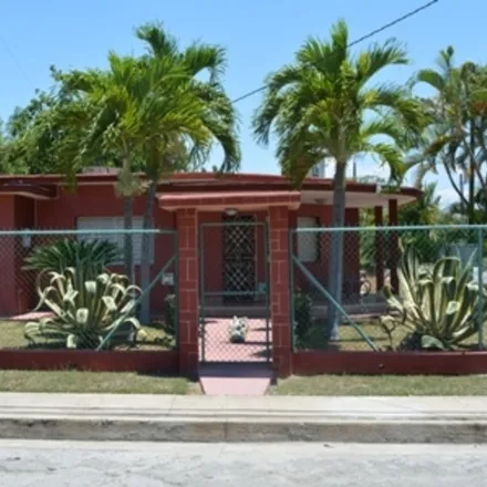 Image 9 - Cienfuegos, Pueblo Nuevo, CIENFUEGOS, CU - House for rent