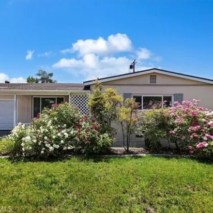 Image 5 - Olive Court, Ontario, CA 91764, USA - House for sale
