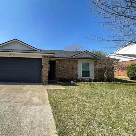 Rent this 3 bed house on 1908 Lost Creek Drive in Arlington, TX 76006