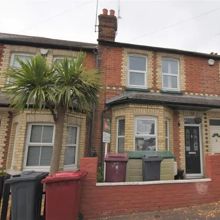 Rent this 3 bed townhouse on 29 Donkin Hill in Reading, RG4 5DG